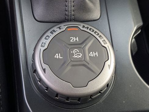 New 2025 Ford Bronco 4-Door image 24