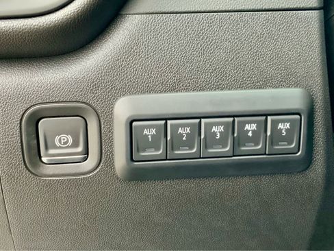 New 2026 Chevrolet Silverado 2500 Custom w/ Custom Value Package image 54