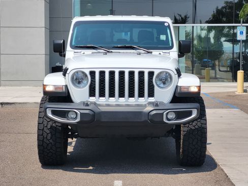 Used 2023 Jeep Gladiator Overland w/ Popular Equipment Package AWD/4WD image 2