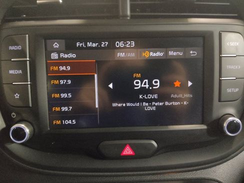 Used 2025 Kia Soul S image 25