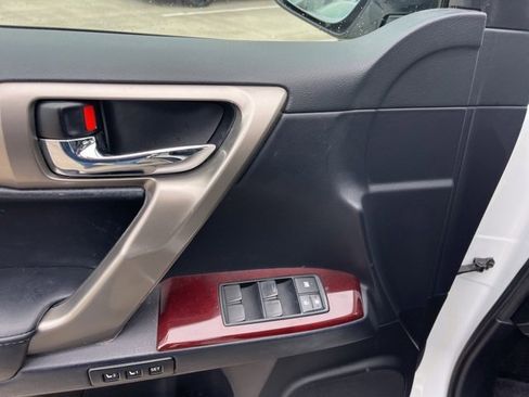Used 2018 Lexus GX 460 460 image 13
