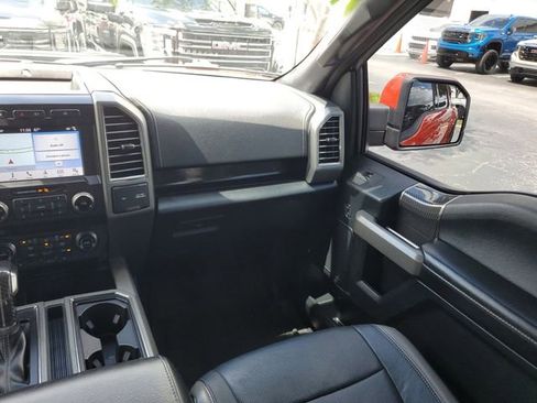 Used 2018 Ford F150 Raptor w/ Equipment Group 802A Luxury AWD/4WD image 15