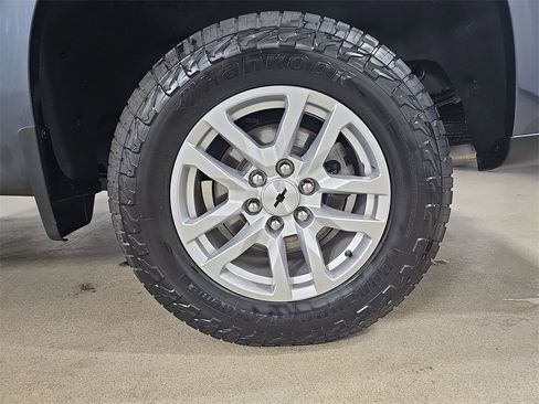 Certified 2021 Chevrolet Silverado 1500 RST image 37