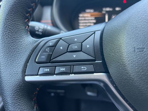 Used 2023 Nissan Kicks SR w/ Exterior Package FWD image 22