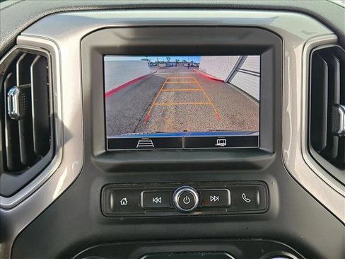 Used 2024 Chevrolet Silverado 1500 Custom image 13