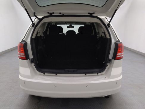 Used 2020 Dodge Journey SE w/ SE Popular Equipment Group image 29