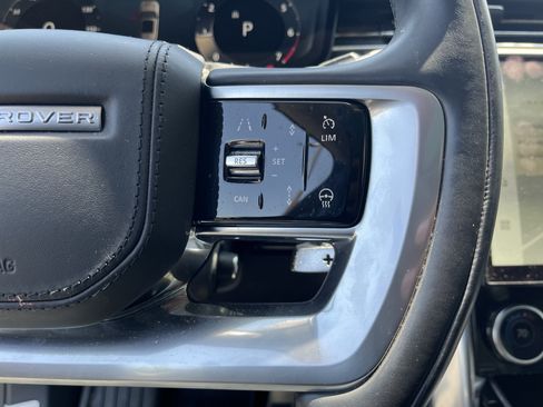 Used 2022 Land Rover Range Rover SE AWD/4WD image 63