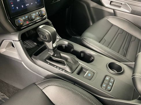 New 2026 Ford Ranger Lariat w/ Convenience Package RWD image 19