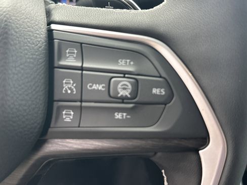 New 2026 Jeep Grand Cherokee L Limited AWD/4WD image 23