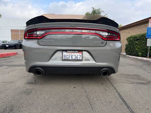 Used 2018 Dodge Charger SRT Hellcat RWD image 15