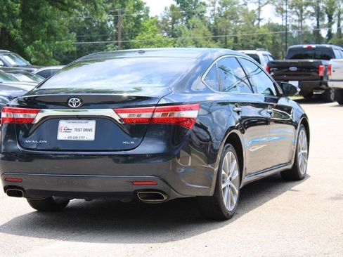 Used 2015 Toyota Avalon XLE Touring FWD image 8