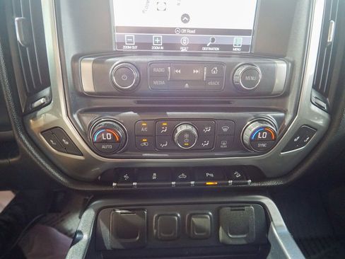 Used 2017 Chevrolet Silverado 1500 LT w/ All Star Edition AWD/4WD image 20