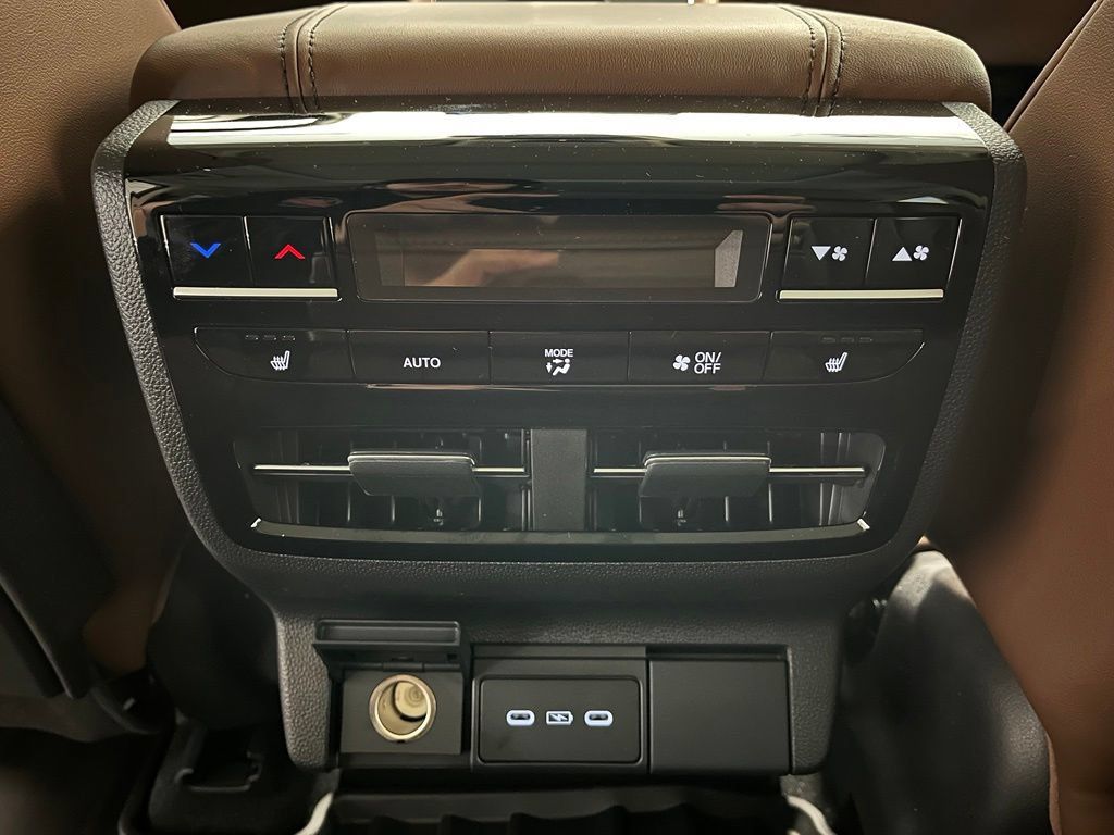 New 2026 Acura MDX w/ Advance Package AWD/4WD image 16