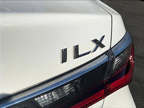 Used 2021 Acura ILX w/ Premium Package FWD image 26