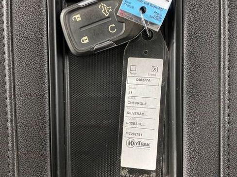 Used 2021 Chevrolet Silverado 1500 LTZ w/ LTZ Premium Package image 29