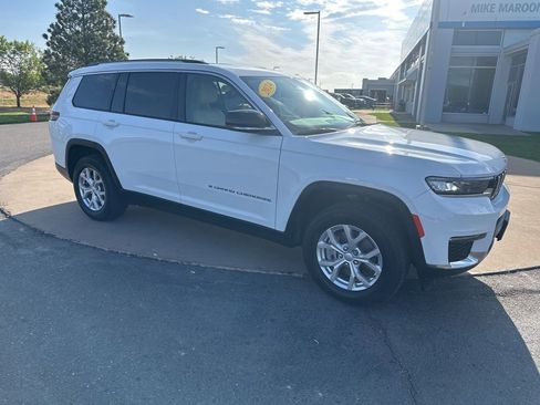 Used 2024 Jeep Grand Cherokee L Limited AWD/4WD image 42