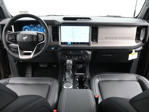 New 2026 Ford Bronco Outer Banks image 19