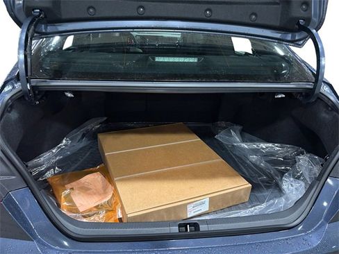 New 2026 Toyota Camry SE image 12