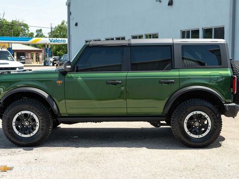Used 2024 Ford Bronco Badlands AWD/4WD image 10