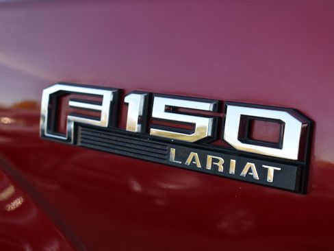 Used 2019 Ford F150 Lariat w/ Equipment Group 502A Luxury image 43