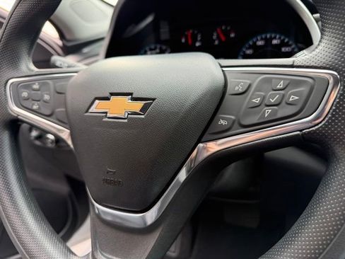 Used 2021 Chevrolet Malibu LS image 3