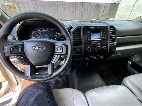 Used 2020 Ford F250 XL w/ XL Value Package RWD image 8