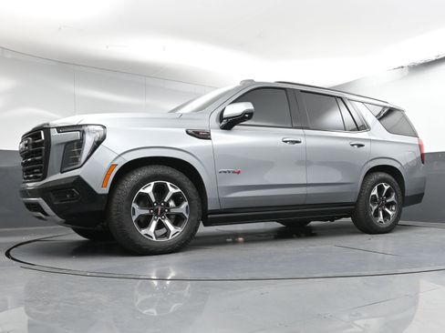 Used 2025 GMC Yukon AT4 Ultimate image 26