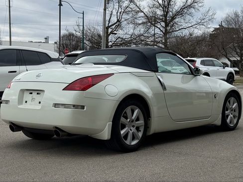 Used 2004 Nissan 350Z Touring image 8