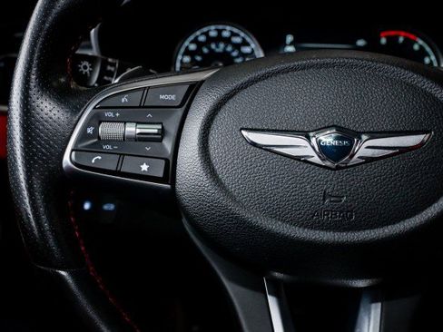 Used 2022 Genesis G70 3.3T Launch Edition image 33