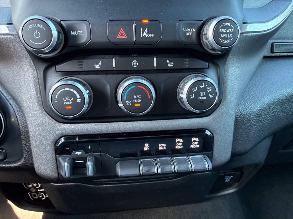 Used 2024 RAM 1500 Big Horn AWD/4WD image 20