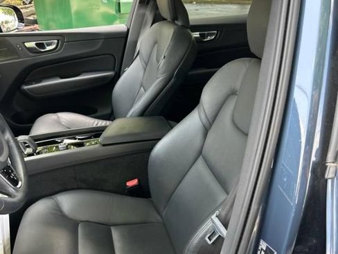 Certified 2024 Volvo XC60 B5 Plus w/ Protection Package Premier AWD/4WD image 4