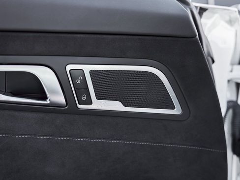 Used 2018 Mercedes-Benz AMG GT R image 44