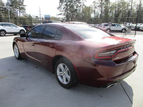 Used 2020 Dodge Charger SXT w/ Leather Interior Group image 27