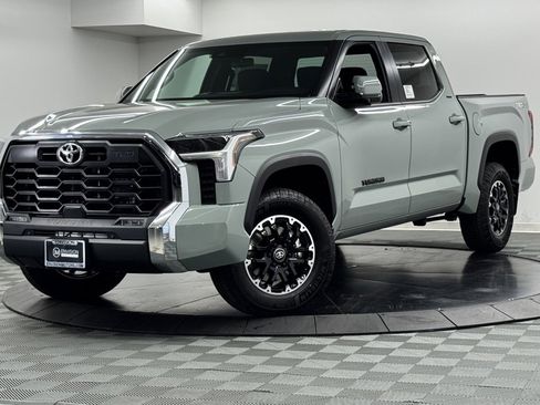 New 2026 Toyota Tundra SR5 image 2