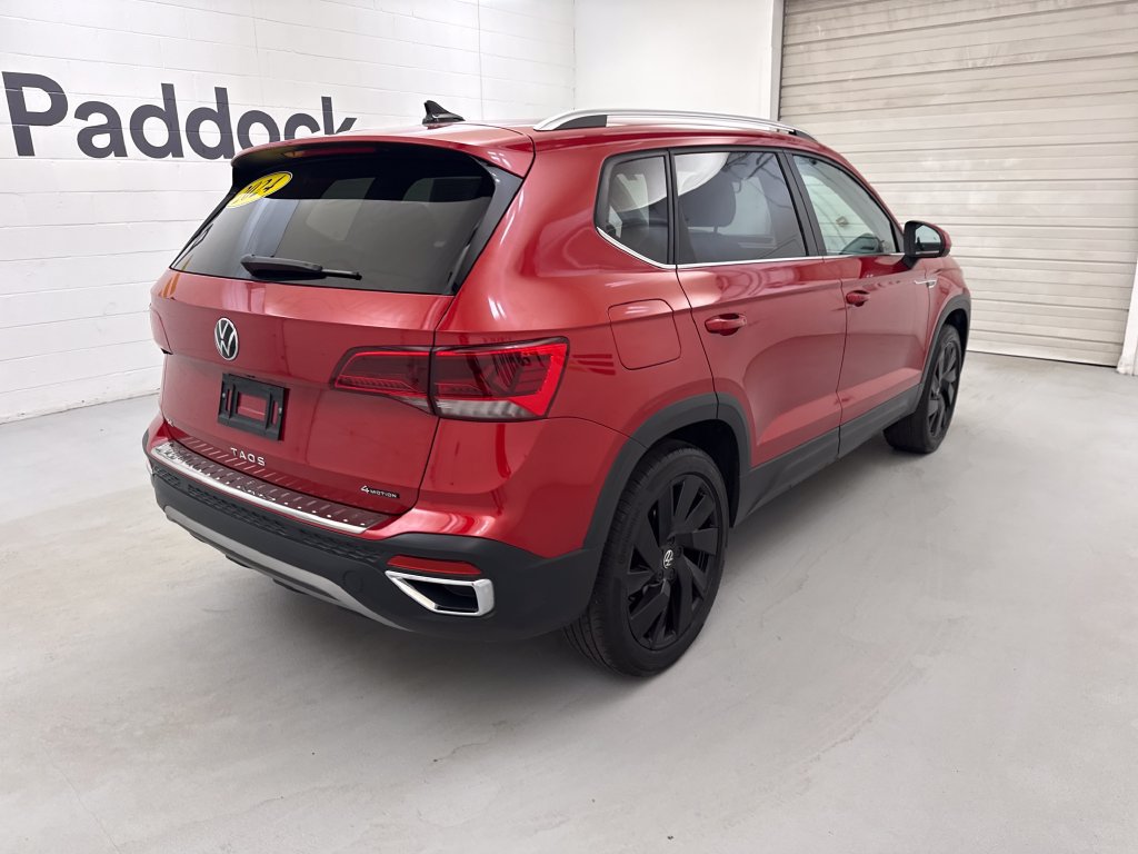 Used 2024 Volkswagen Taos SE w/ Black Wheel Plus Package AWD/4WD image 6