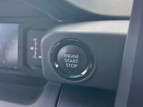 Used 2024 Toyota Tacoma SR RWD image 19