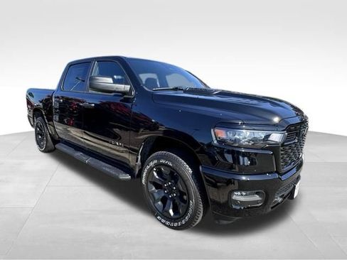 New 2026 RAM 1500 Express AWD/4WD image 9