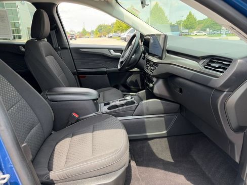 Used 2023 Ford Escape Active w/ Tech Pack #2 AWD/4WD image 11