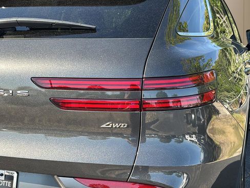 Certified 2026 Genesis GV70 2.5T AWD/4WD image 46