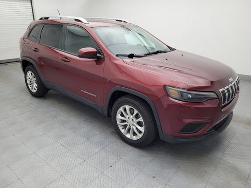 Used 2020 Jeep Cherokee Latitude FWD image 11