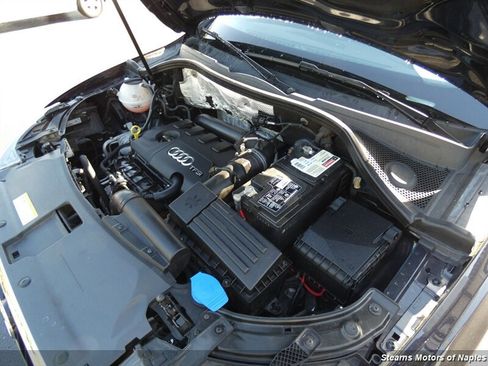 Used 2015 Audi Q3 2.0T Prestige w/ Prestige Package image 8