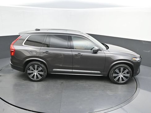 Certified 2024 Volvo XC90 T8 Ultimate w/ Protection Package Premier AWD/4WD image 29