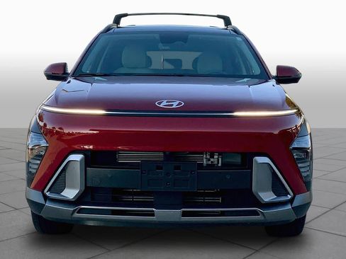Used 2025 Hyundai Kona Limited FWD image 4