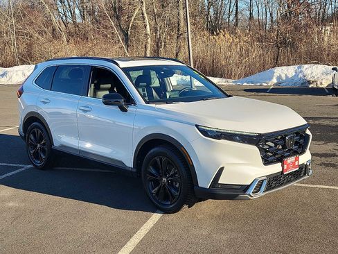 Used 2023 Honda CR-V Sport Touring image 3