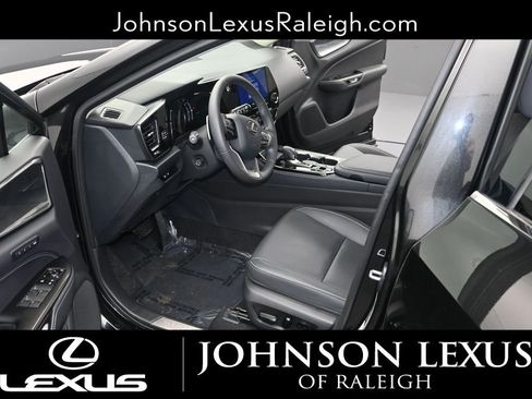 Used 2024 Lexus NX 250 FWD image 13