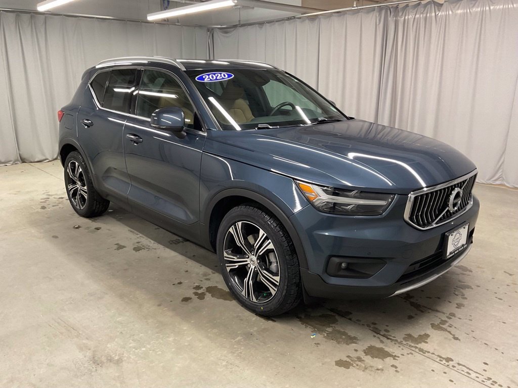 Used 2020 Volvo XC40 T5 Inscription w/ Protection Package Premier AWD/4WD image 2