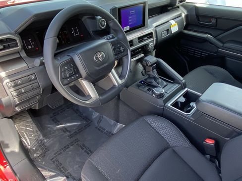 Used 2026 Toyota 4Runner SR5 AWD/4WD image 19