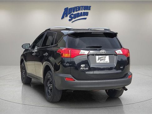Used 2013 Toyota RAV4 LE image 5