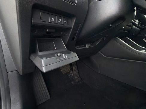 Certified 2023 MAZDA MAZDA3 s image 28