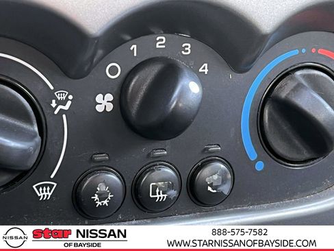 Used 2004 Saturn ION Level 2 w/ Power Pkg image 29